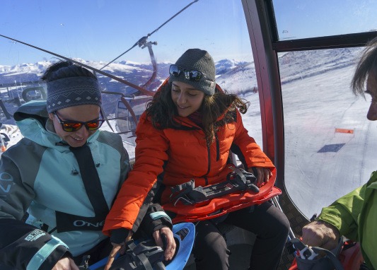 imgi_44_mini-activitats-raquetes-neu-230210-lm-dsc00188omlm