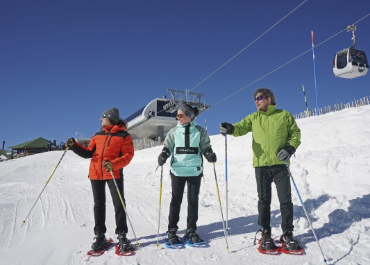 imgi_45_mini-activitats-raquetes-neu-230210-lm-dsc00436capcalera